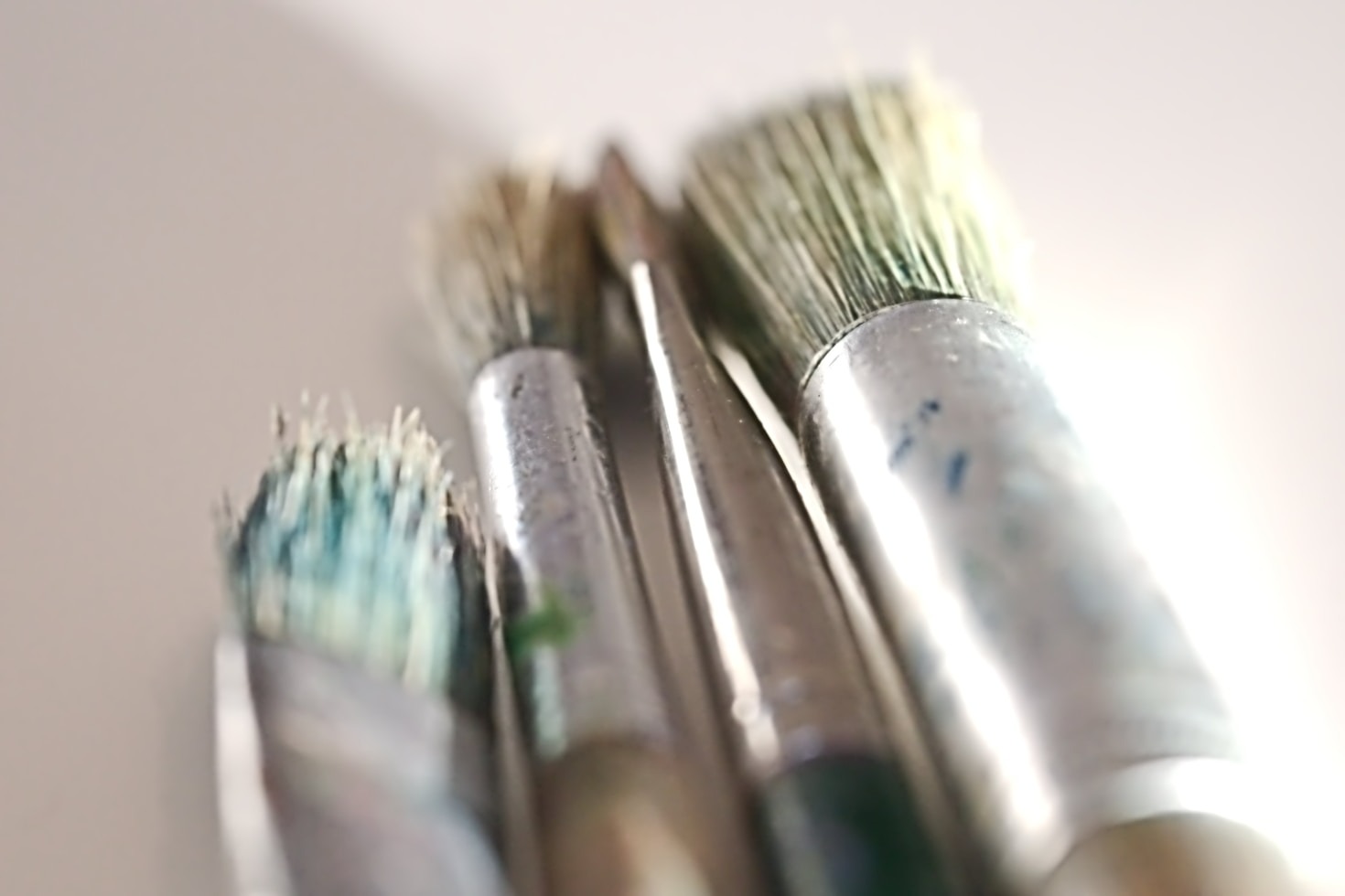 Top Tips for Choosing the Right Paint Color